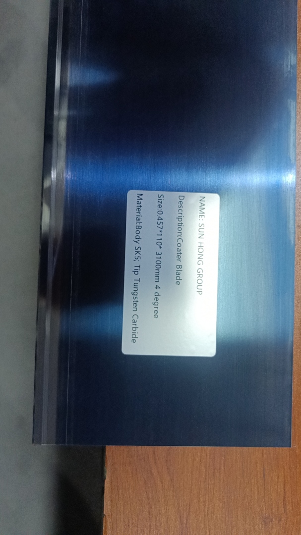 creping blade for tissue paper machine