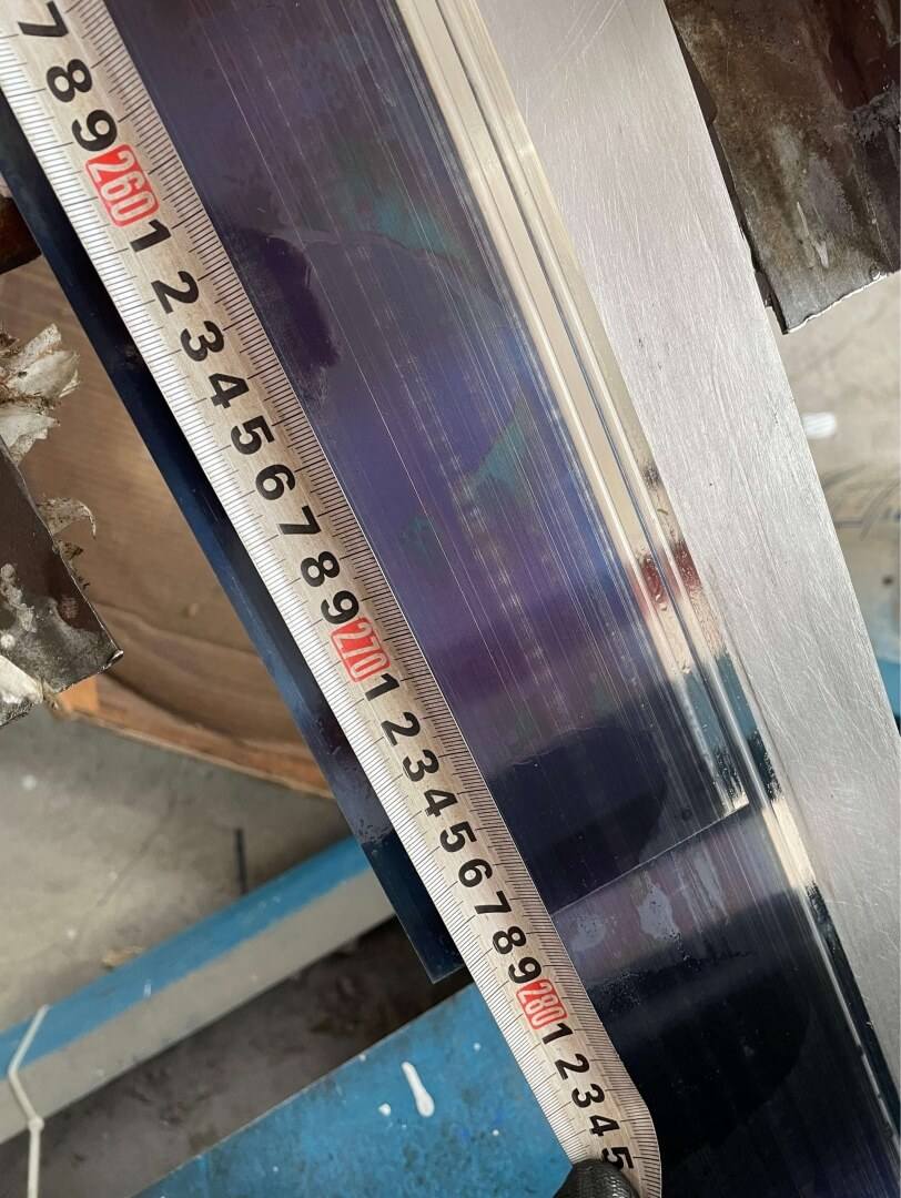 creping blade for tissue paper machine