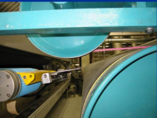 The operation of the paper machine paper carrier rope